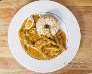 Ají de alcachofa y quinua