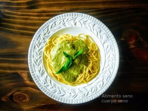 pesto de semillas de calabaza al cilantro